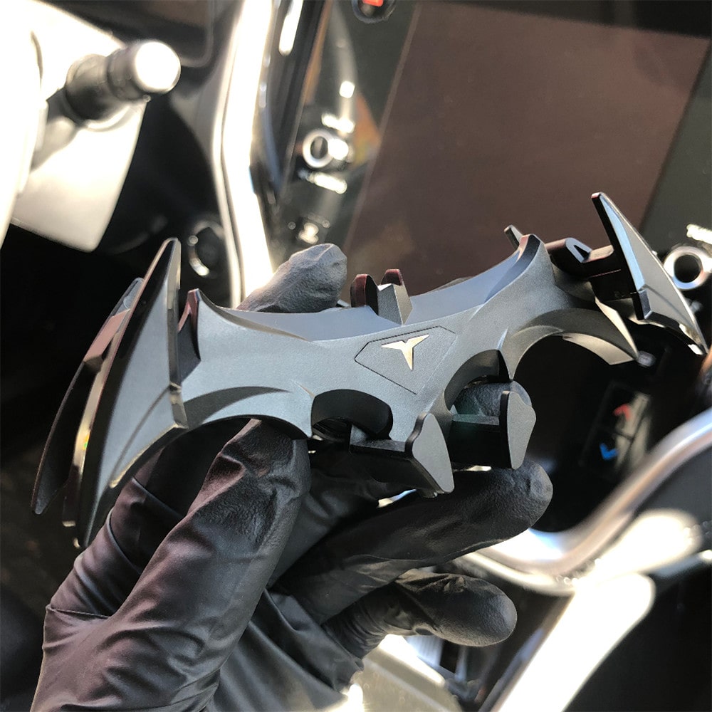 Dark Crusader Smartphone Mount