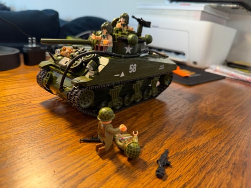 Customer photo of the M4A3 Sherman build