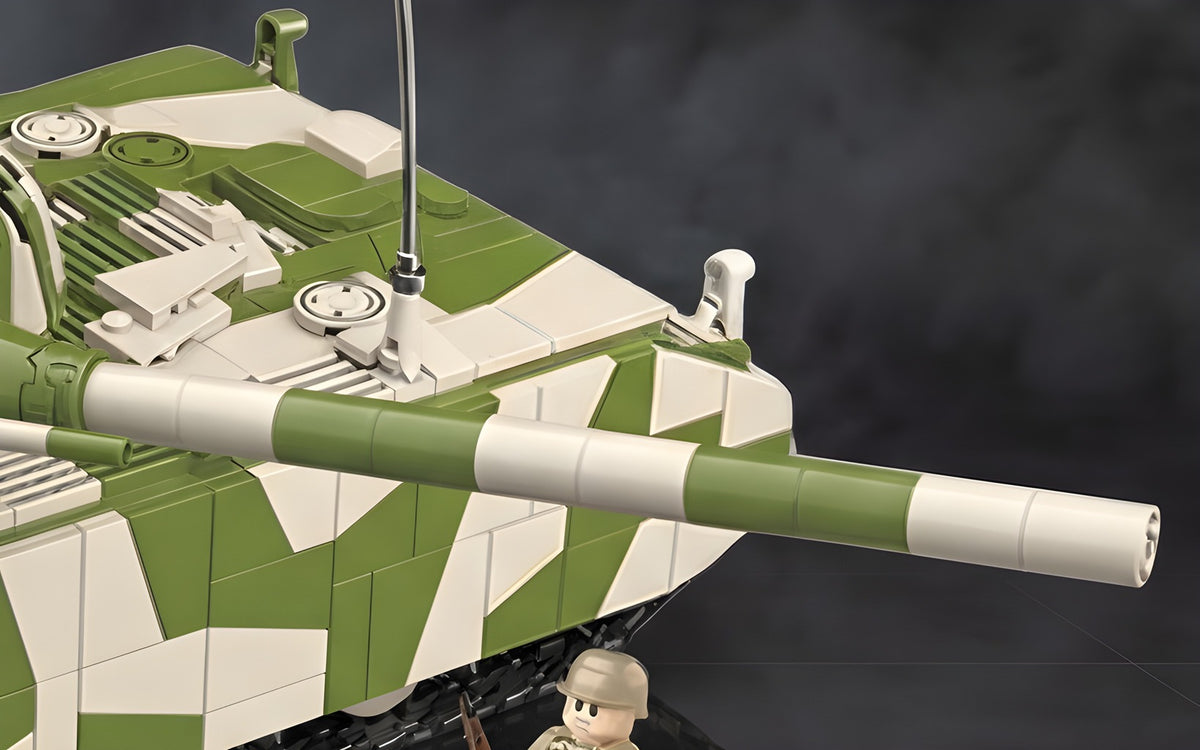 Maus brick set, a close-up of the build